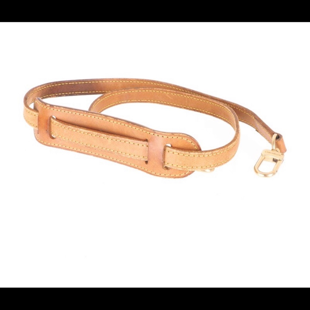 ISO‼️‼️ A LOUIS VUITTON STRAP SIMILAR TO THIS